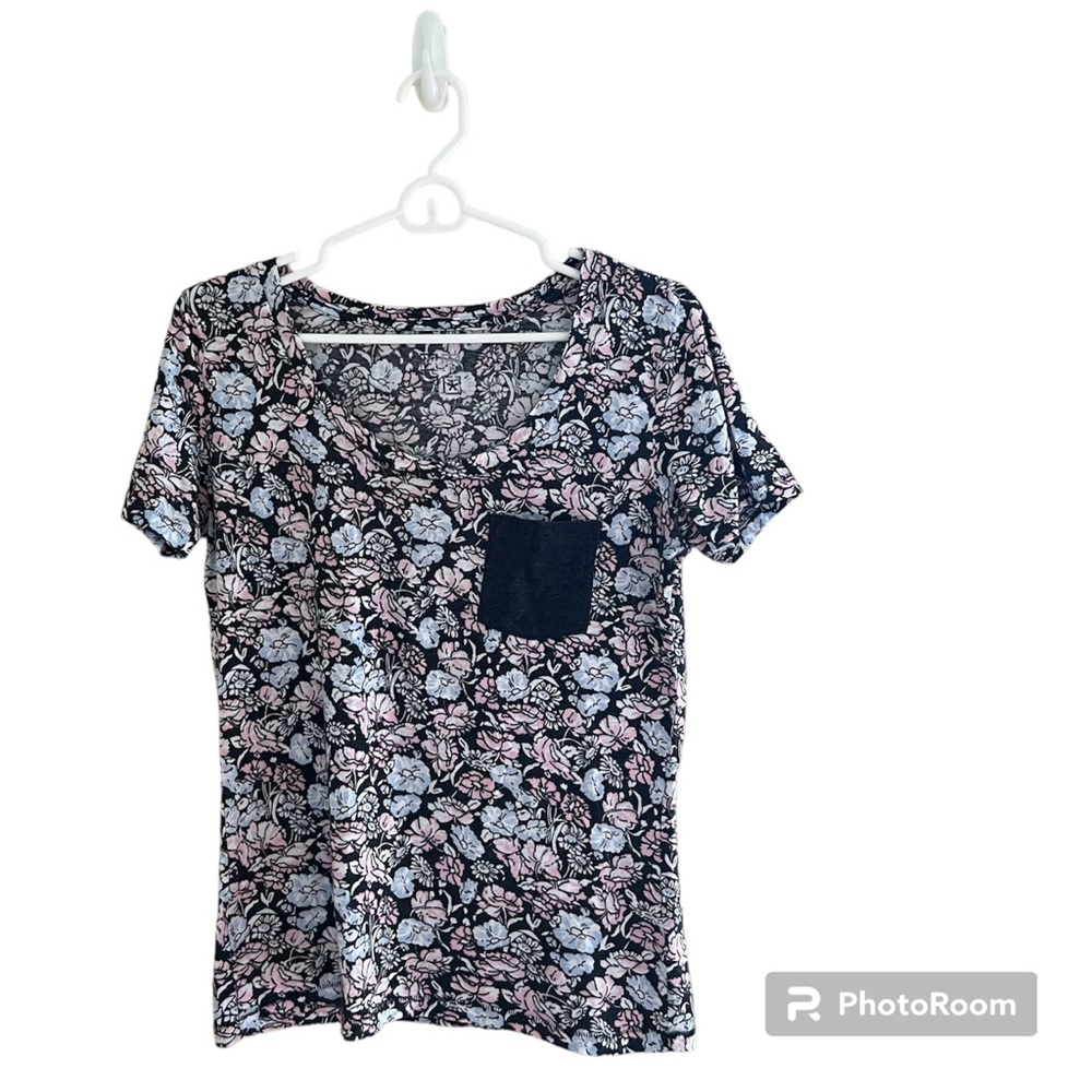 ◻️NOLLIE: Women’s size M, multicolor floral pattern short sleeve t-shirt◻️